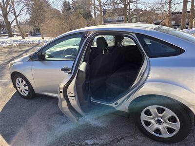2012 Ford Focus S   - Photo 15 - Philadelphia, PA 19111
