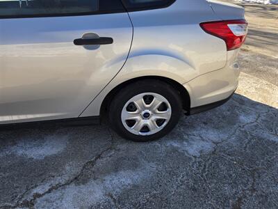 2012 Ford Focus S   - Photo 10 - Philadelphia, PA 19111