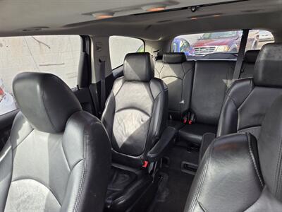 2012 Chevrolet Traverse LT   - Photo 12 - Philadelphia, PA 19111