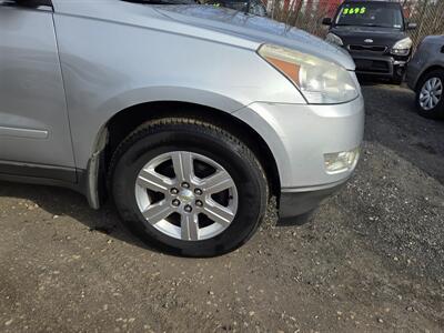 2012 Chevrolet Traverse LT   - Photo 8 - Philadelphia, PA 19111