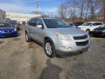 2012 Chevrolet Traverse LT   - Photo 2 - Philadelphia, PA 19111