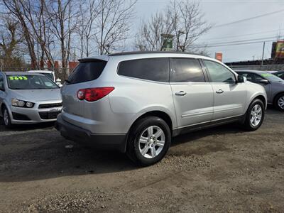 2012 Chevrolet Traverse LT   - Photo 5 - Philadelphia, PA 19111