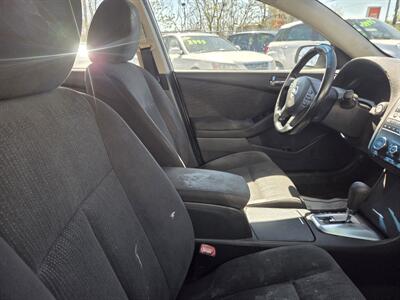 2010 Nissan Altima 2.5   - Photo 8 - Philadelphia, PA 19111