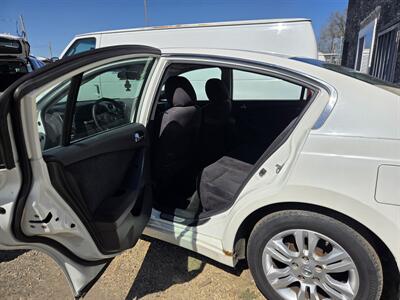 2010 Nissan Altima 2.5   - Photo 9 - Philadelphia, PA 19111