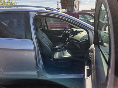 2015 Ford Escape Titanium   - Photo 13 - Philadelphia, PA 19111