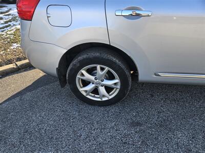 2011 Nissan Rogue SV   - Photo 3 - Philadelphia, PA 19111