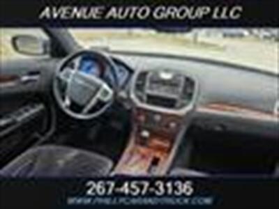 2012 Chrysler 300   - Photo 13 - Philadelphia, PA 19111