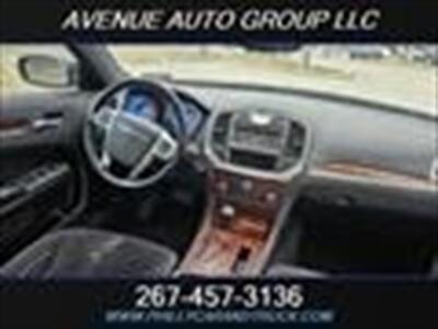 2012 Chrysler 300   - Photo 2 - Philadelphia, PA 19111