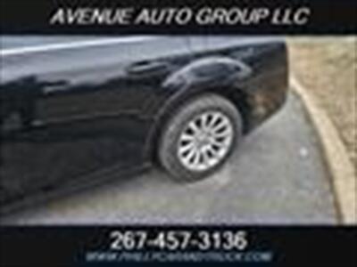 2012 Chrysler 300   - Photo 14 - Philadelphia, PA 19111