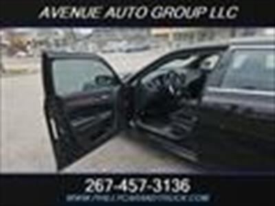 2012 Chrysler 300   - Photo 8 - Philadelphia, PA 19111