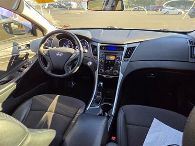 2011 Hyundai SONATA SE   - Photo 14 - Philadelphia, PA 19111