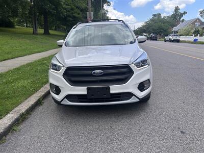 2017 Ford Escape SE - Photo 2 - Philadelphia, PA 19111