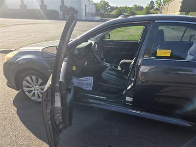 2011 Subaru Legacy 2.5i Limited - Photo 7 - Philadelphia, PA 19111