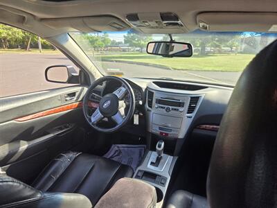 2011 Subaru Legacy 2.5i Limited - Photo 15 - Philadelphia, PA 19111