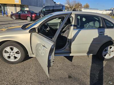 2011 Chevrolet Impala LT Fleet   - Photo 8 - Philadelphia, PA 19111