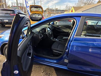 2016 Chevrolet Cruze LT Auto - Photo 12 - Philadelphia, PA 19111