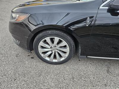 2015 Lincoln MKS   - Photo 19 - Philadelphia, PA 19111