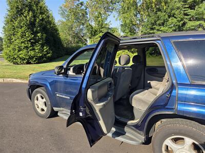2004 Chevrolet Trailblazer LT   - Photo 10 - Philadelphia, PA 19111