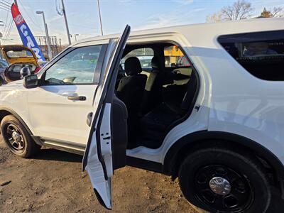 2015 Ford Explorer Police Interceptor Utility   - Photo 5 - Philadelphia, PA 19111