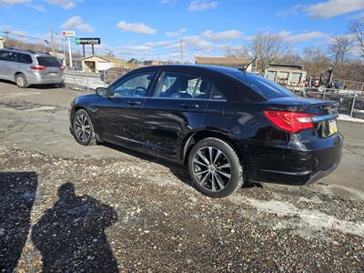 2013 Chrysler 200 Limited   - Photo 7 - Philadelphia, PA 19111