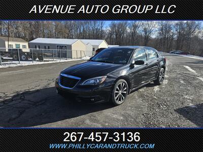 2013 Chrysler 200 Limited   - Photo 1 - Philadelphia, PA 19111