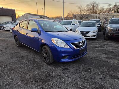 2013 Nissan Versa 1.6 S Sedan