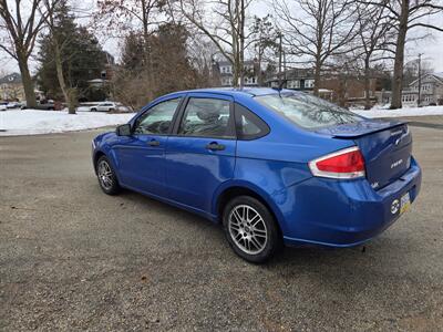 2010 Ford Focus SE   - Photo 4 - Philadelphia, PA 19111