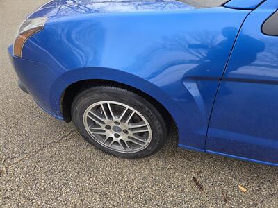 2010 Ford Focus SE   - Photo 5 - Philadelphia, PA 19111