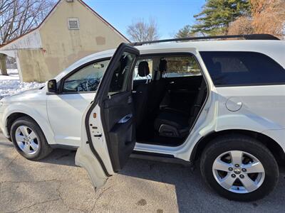 2011 Dodge Journey Mainstreet - Photo 12 - Philadelphia, PA 19111