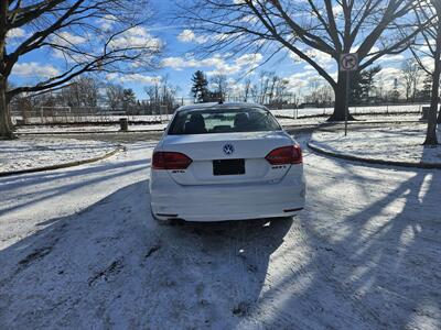 2012 Volkswagen Jetta SEL Premium PZEV   - Photo 4 - Philadelphia, PA 19111