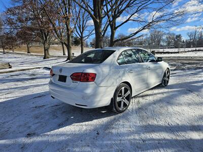 2012 Volkswagen Jetta SEL Premium PZEV   - Photo 6 - Philadelphia, PA 19111