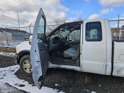 2005 Ford F-250 Super Duty XL 4dr SuperCab XL   - Photo 5 - Philadelphia, PA 19111