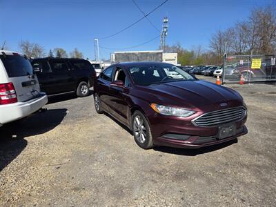 2017 Ford Fusion SE   - Photo 2 - Philadelphia, PA 19111