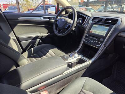 2017 Ford Fusion SE   - Photo 15 - Philadelphia, PA 19111