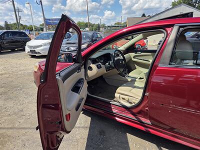 2010 Chevrolet Impala LT   - Photo 13 - Philadelphia, PA 19111