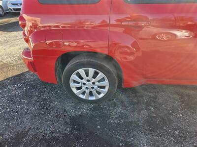 2011 Chevrolet HHR LT   - Photo 17 - Philadelphia, PA 19111