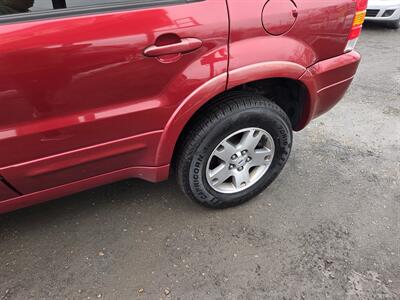 2005 Ford Escape Limited - Photo 13 - Philadelphia, PA 19111