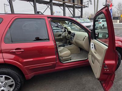 2005 Ford Escape Limited - Photo 7 - Philadelphia, PA 19111