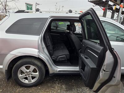 2010 Dodge Journey SXT   - Photo 10 - Philadelphia, PA 19111