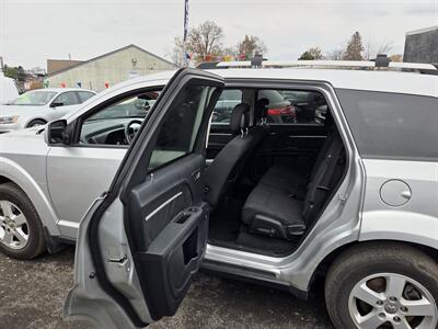 2010 Dodge Journey SXT   - Photo 9 - Philadelphia, PA 19111