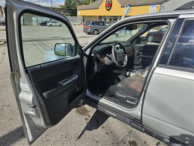 2008 Ford Escape XLT   - Photo 6 - Philadelphia, PA 19111