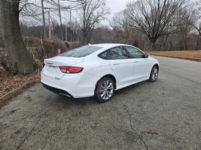 2016 Chrysler 200 S S   - Photo 5 - Philadelphia, PA 19111