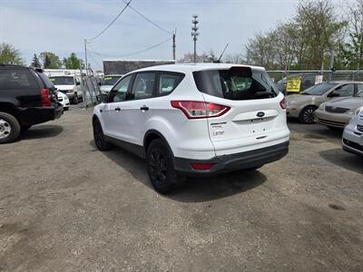 2015 Ford Escape S   - Photo 6 - Philadelphia, PA 19111
