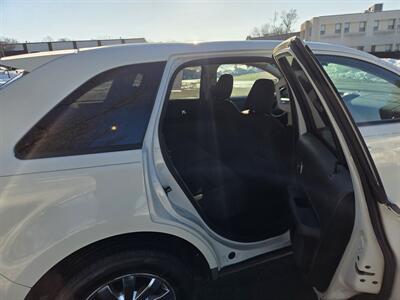 2010 Ford Edge SEL   - Photo 14 - Philadelphia, PA 19111