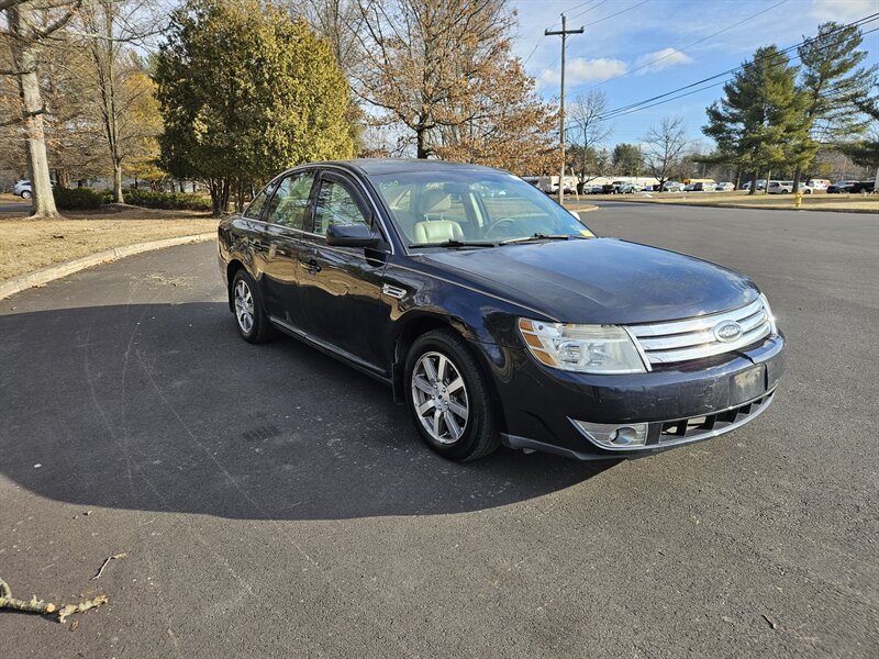 2008 Ford Taurus SEL  