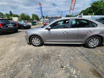 2012 Volkswagen Passat S PZEV   - Photo 8 - Philadelphia, PA 19111