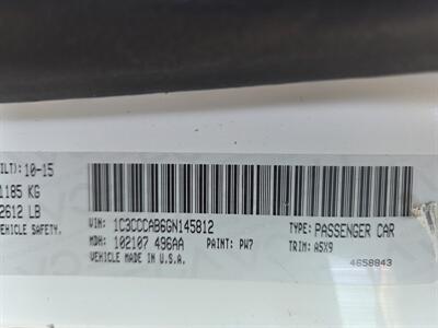 2016 Chrysler 200 Limited   - Photo 19 - Philadelphia, PA 19111