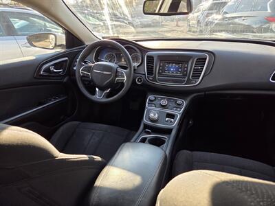 2016 Chrysler 200 Limited   - Photo 10 - Philadelphia, PA 19111