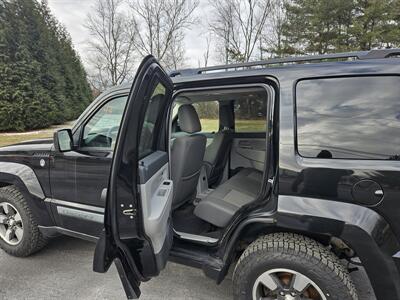 2008 Jeep Liberty Sport   - Photo 11 - Philadelphia, PA 19111