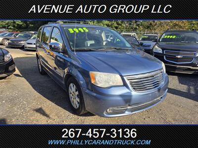 2011 Chrysler Town & Country Touring-L   - Photo 1 - Philadelphia, PA 19111